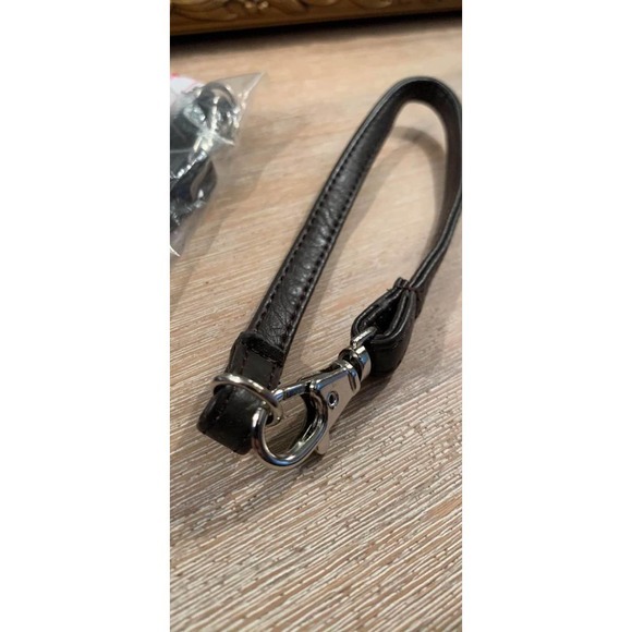 New! Thirty-one Wristlet strap bracelet Dark Brown 104A - Picture 3 of 3